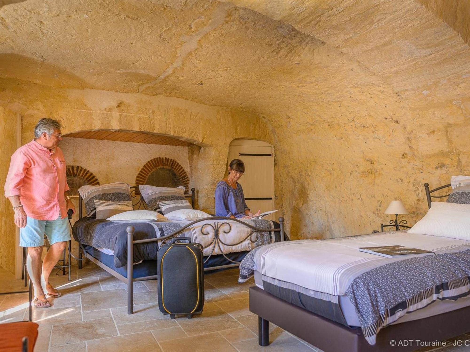 Maison Troglodyte Elegante Avec Spa, Salle De Jeux Et Jardin Clos A Vouvray - Fr-1-381-87 Dış mekan fotoğraf