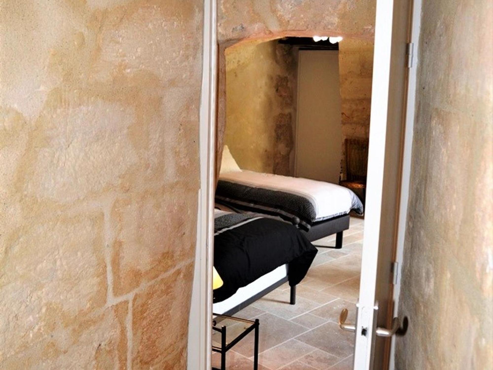 Maison Troglodyte Elegante Avec Spa, Salle De Jeux Et Jardin Clos A Vouvray - Fr-1-381-87 Dış mekan fotoğraf